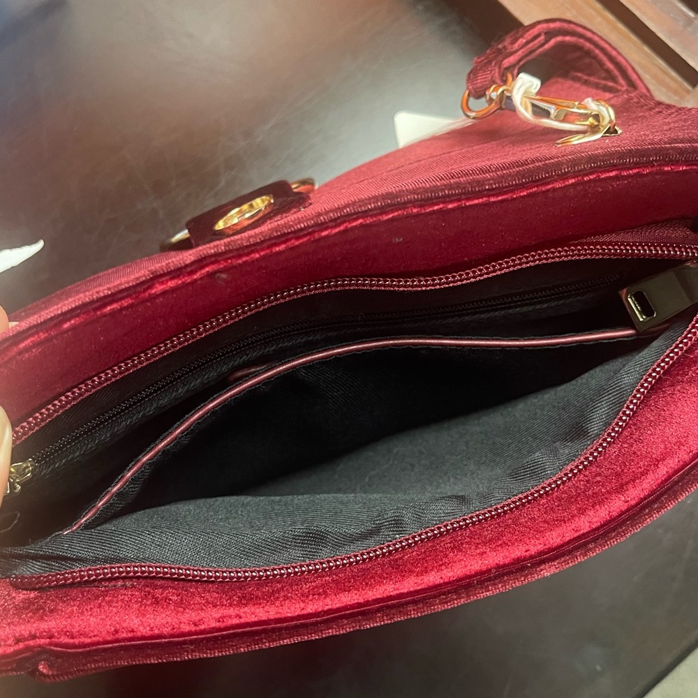 Urban Expressions Burgundy Velvet Purse (detachable strap) Certified Vegan - Picture 8 of 9